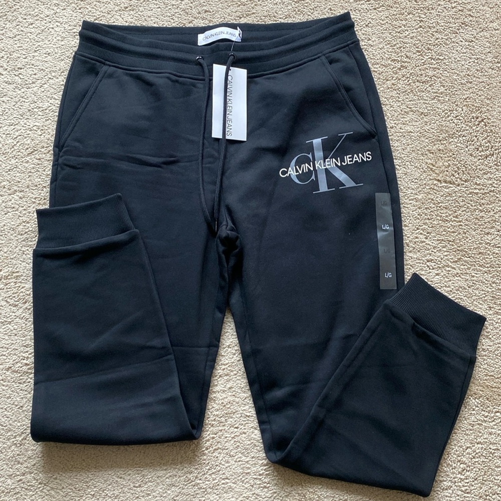 Calvin Klein Jeans Men’s Sweatpants